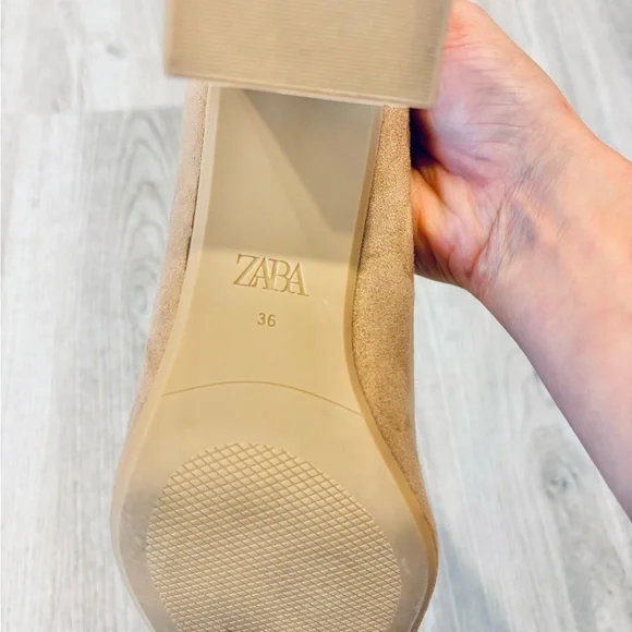 Zara Gold Block Heel High Heel Pumps Size 36 - Picture 5 of 6